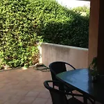 Διαμέρισμα 2 Bedroom Close To Bados *