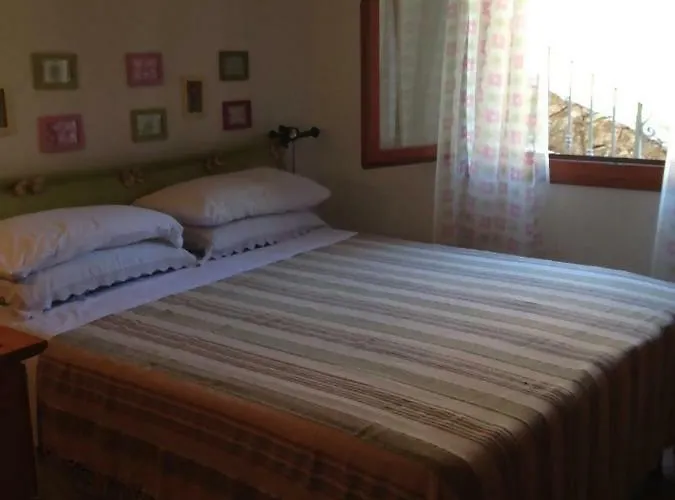 2 Bedroom Close To Bados Olbia