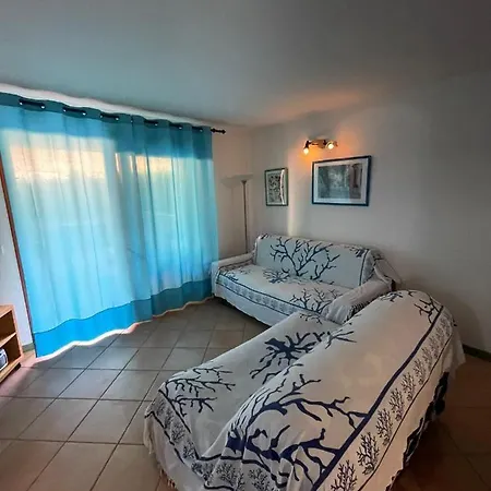 2 Bedroom Close To Bados Apartament Olbia